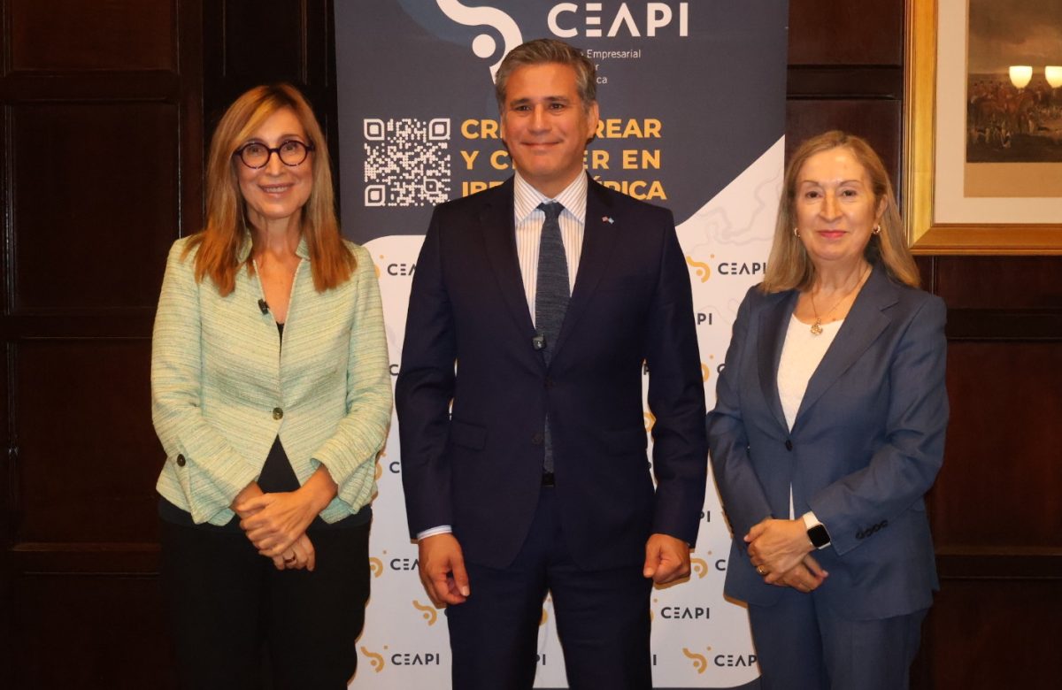 El Canciller de Costa Rica, Manuel Tovar, comparte con CEAPI las claves del crecimiento de su país