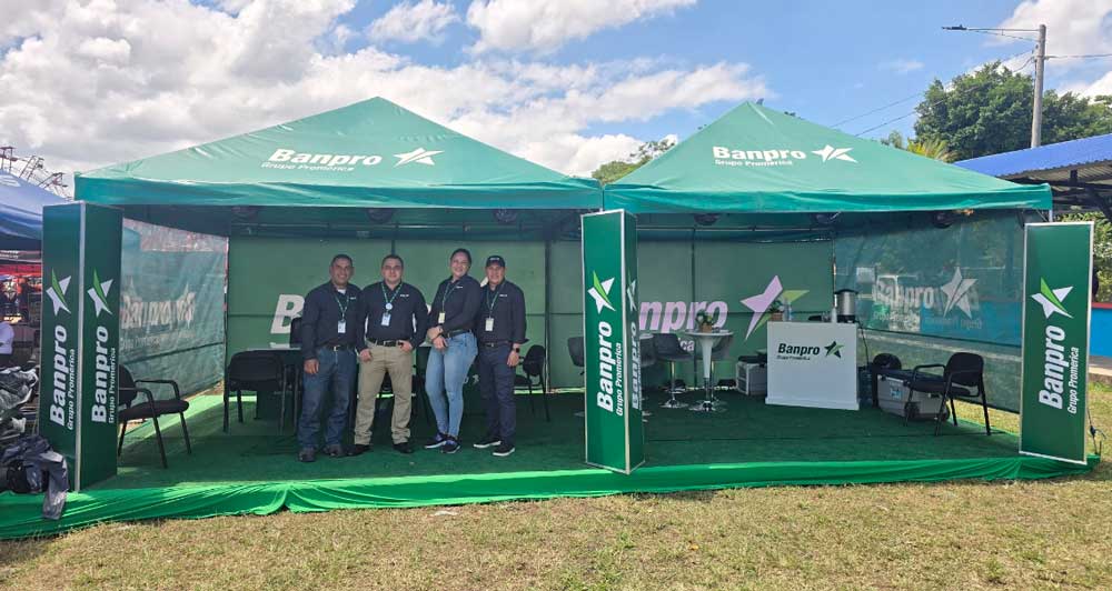 Banpro participa en la feria del maíz