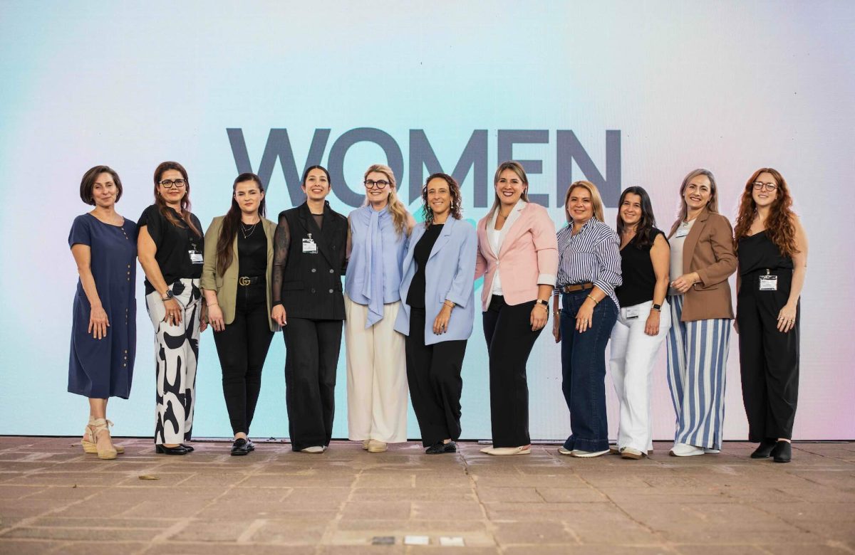 Banco Promerica impulsa el talento de 14 líderes con becas para programa de INCAE
