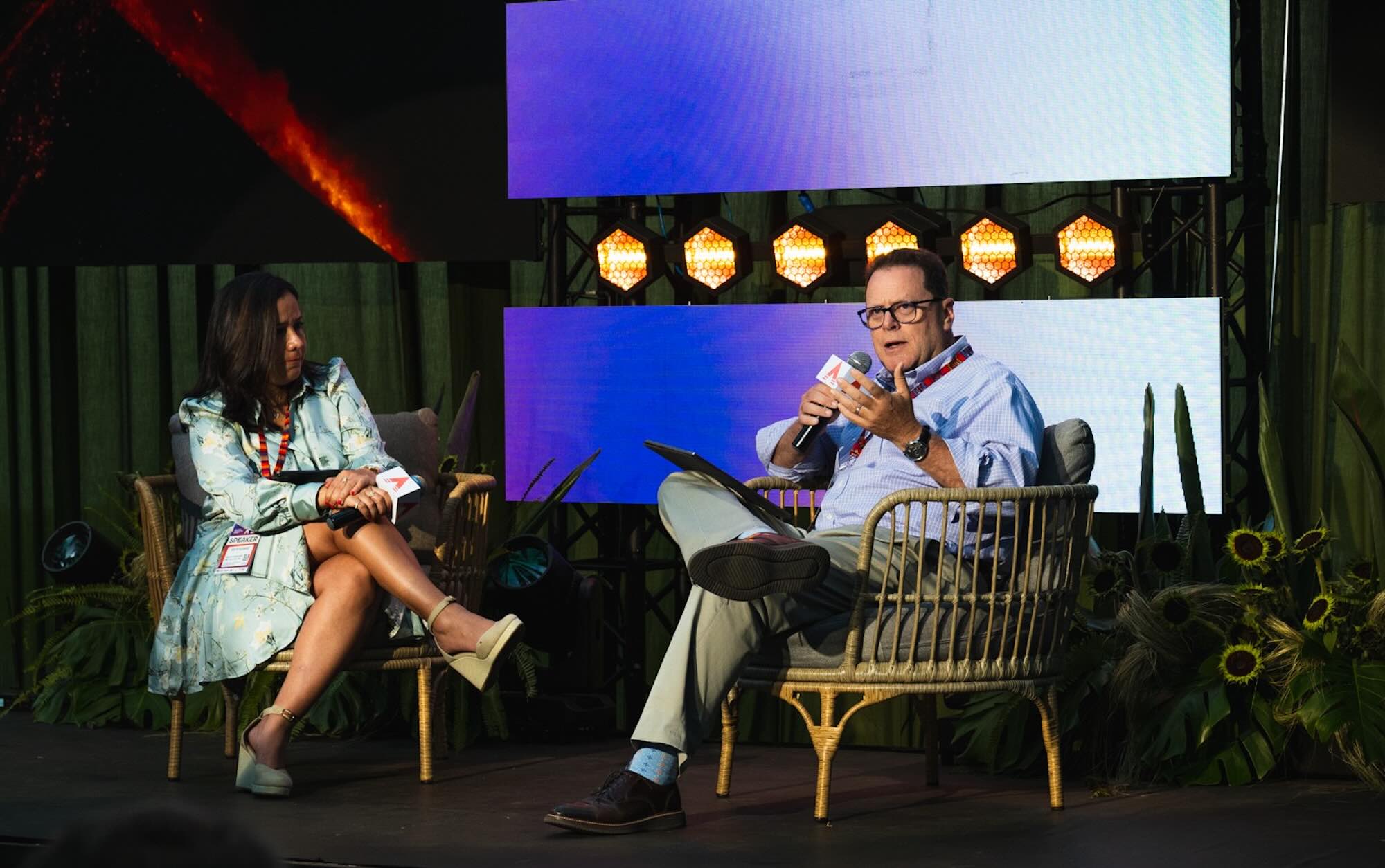 Grupo Promerica comparte su visión y experiencia en sostenibilidad bancaria en Volcano Innovation Summit