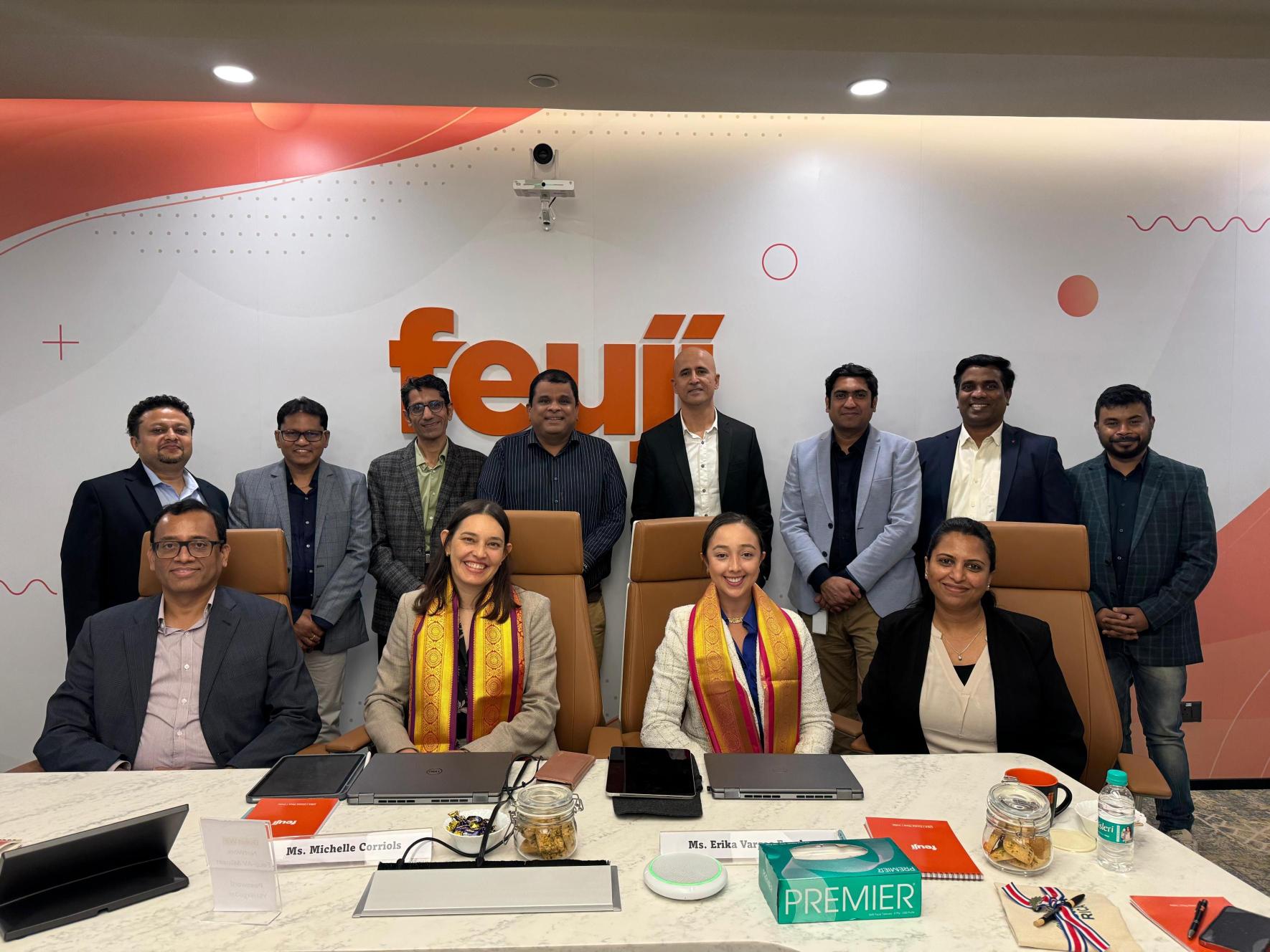 Costa Rica busca atraer desde India nuevos centros globales de servicios, tecnología e inteligencia artificial