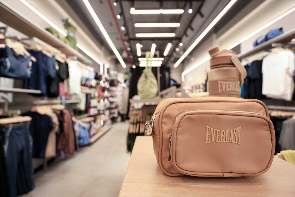 Entrena para la vida en la nueva tienda Everlast en Multiplaza Escazú