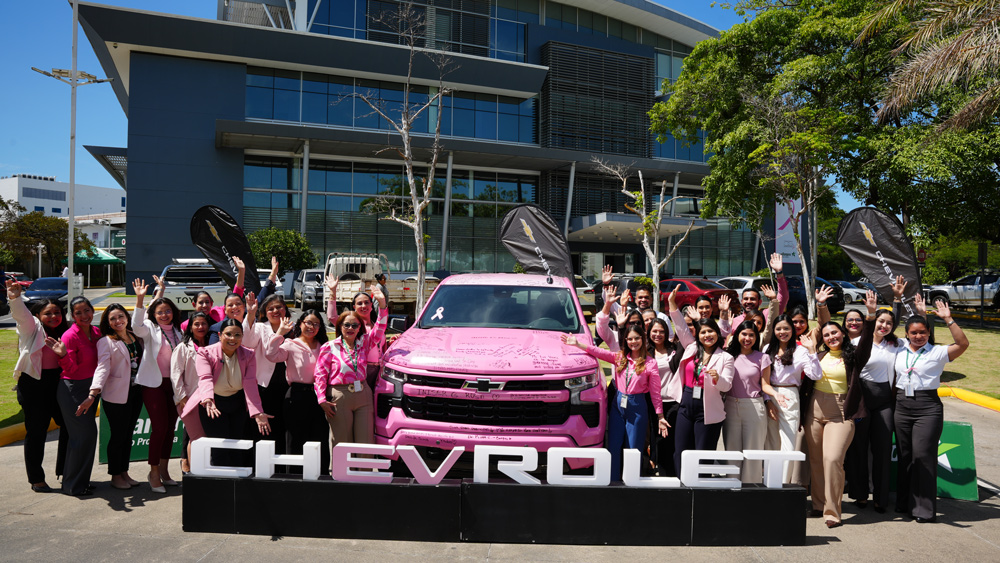 Banpro recibe una visita rosa