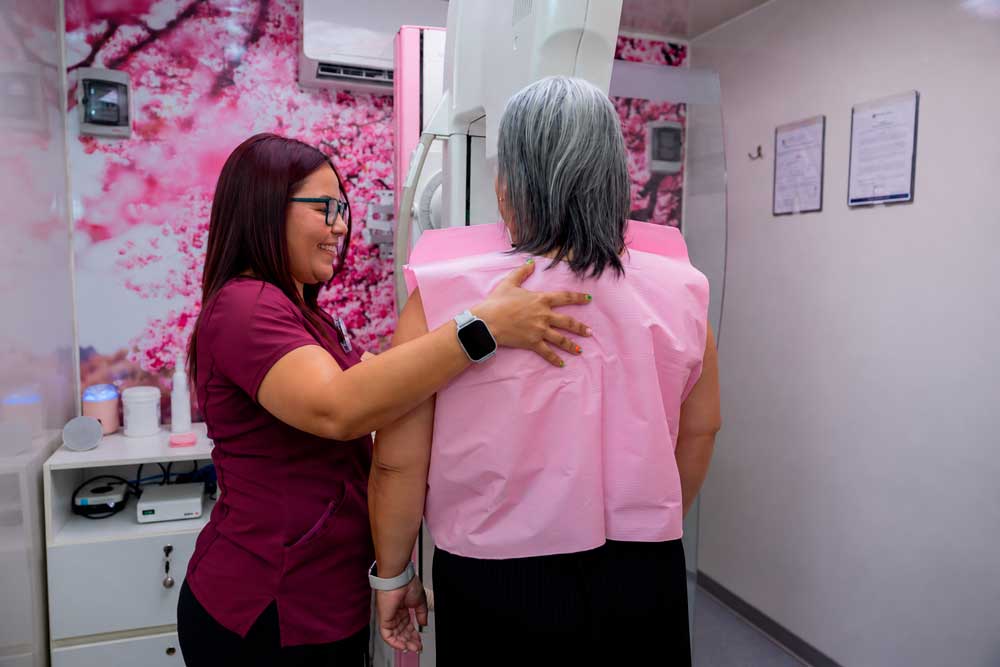 Jornada de mamografías gratuitas recorrió tres zonas de Costa Rica durante cuatro días y benefició a 144 mujeres