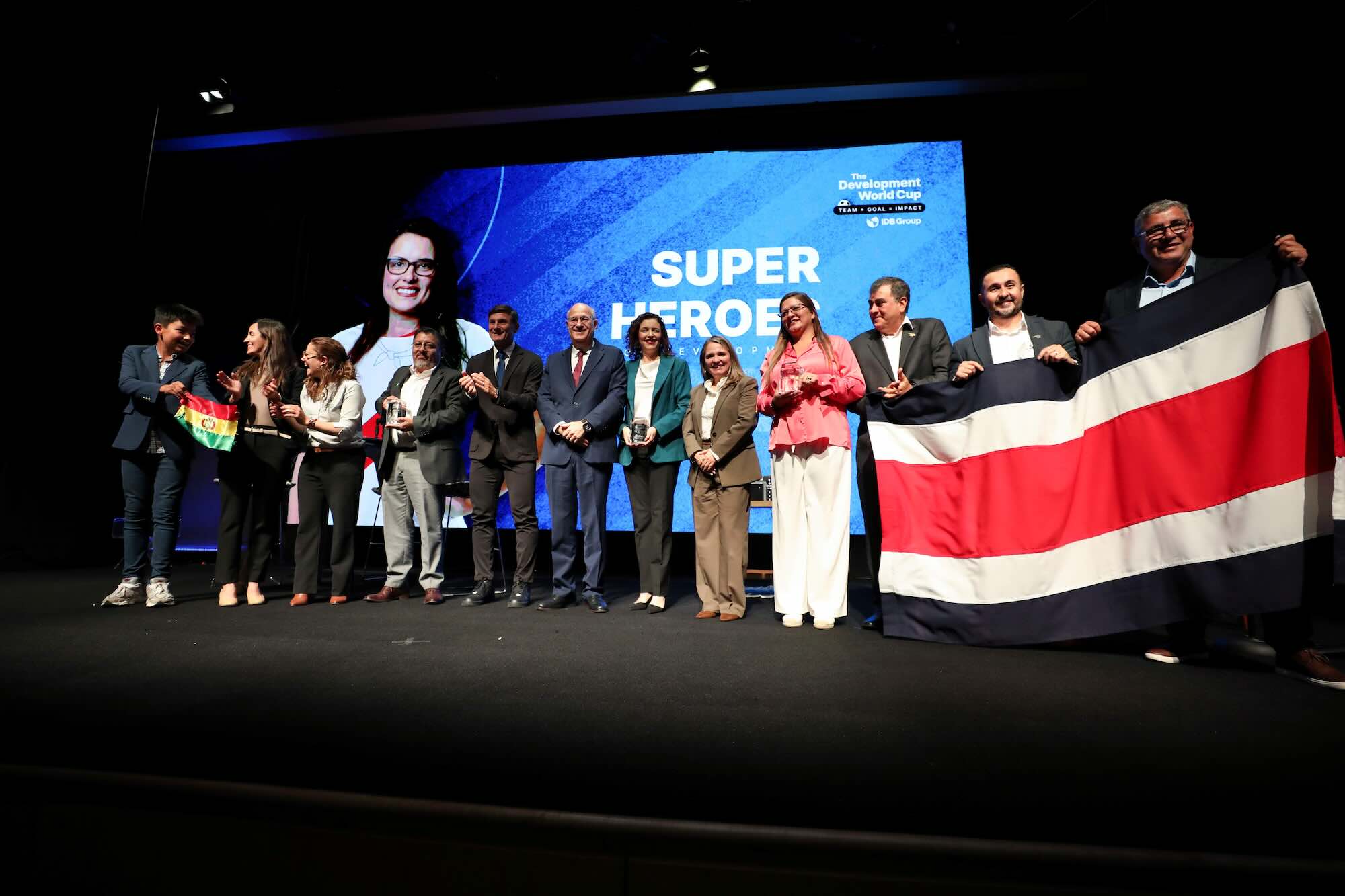 Modernización del ferri de Paquera (Costa Rica) recibe premio del Grupo BID