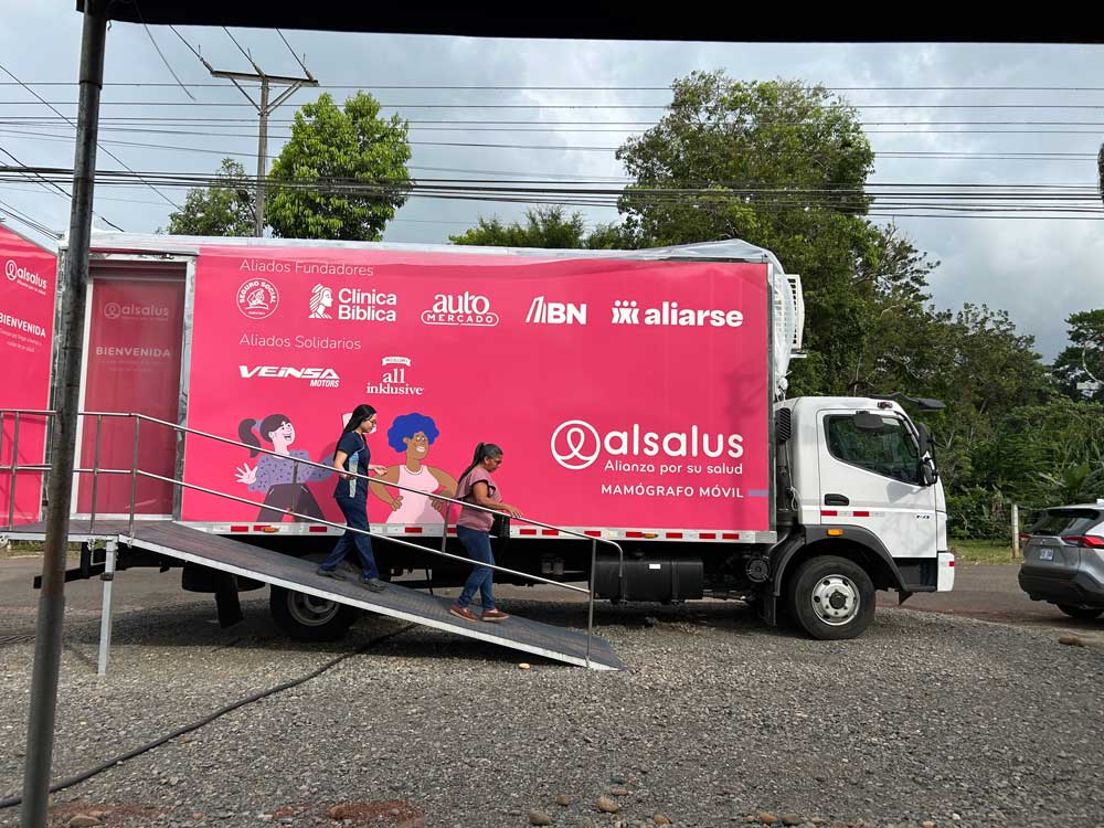 Detección a tiempo: Alsalus busca recursos para seguir llegando a más mujeres