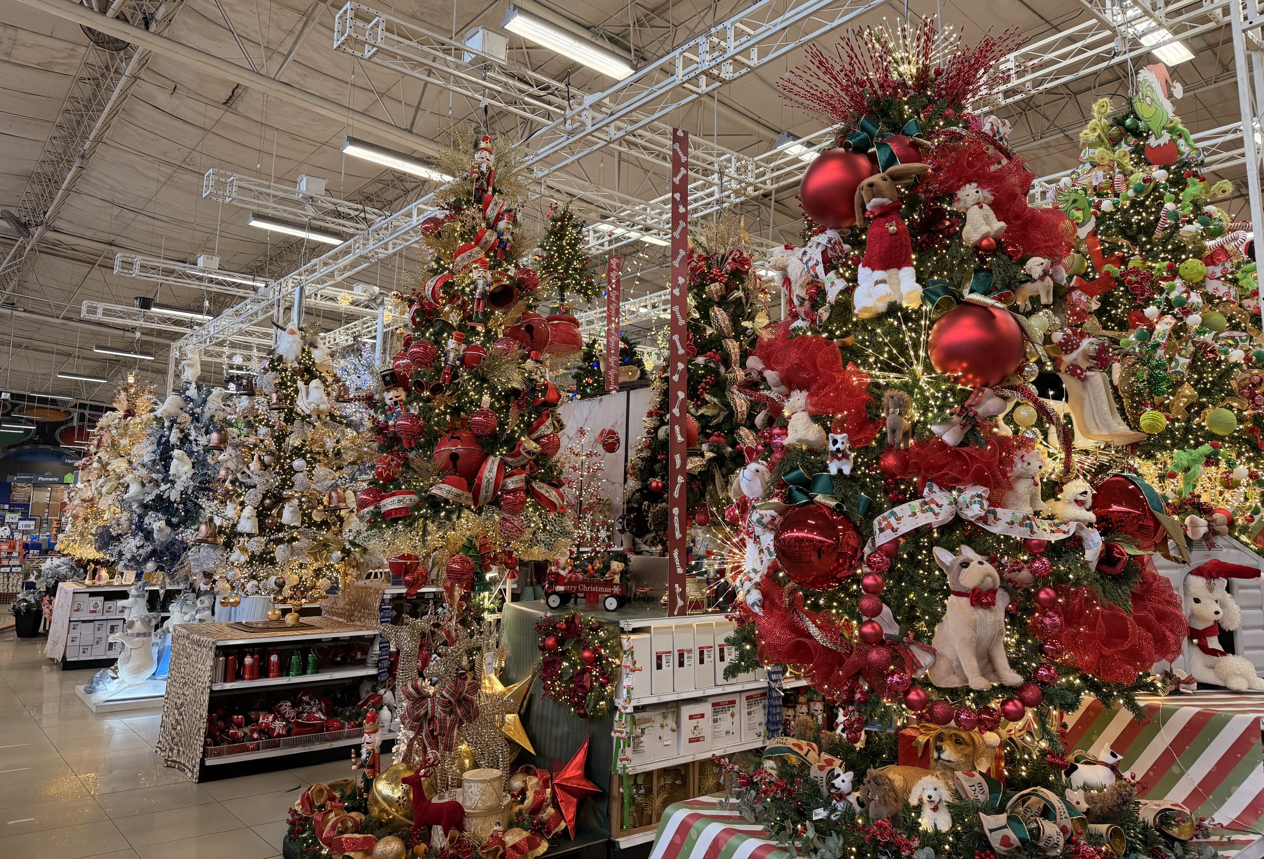 CEMACO presenta cuatro colecciones navideñas para la temporada 2026