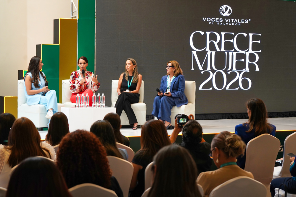 Voces Vitales El Salvador reunió a más de 500 mujeres en Crece Mujer 2026