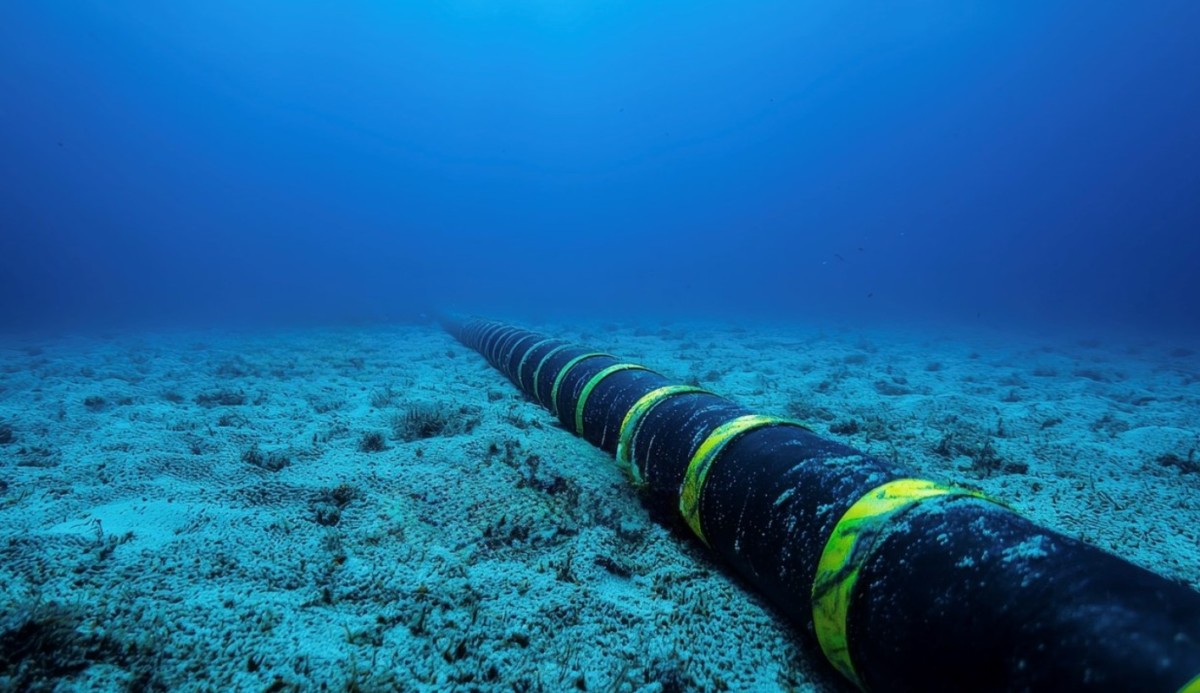 Panamá avala concesión por 20 años para desplegar el cable submarino Trans Ocean One